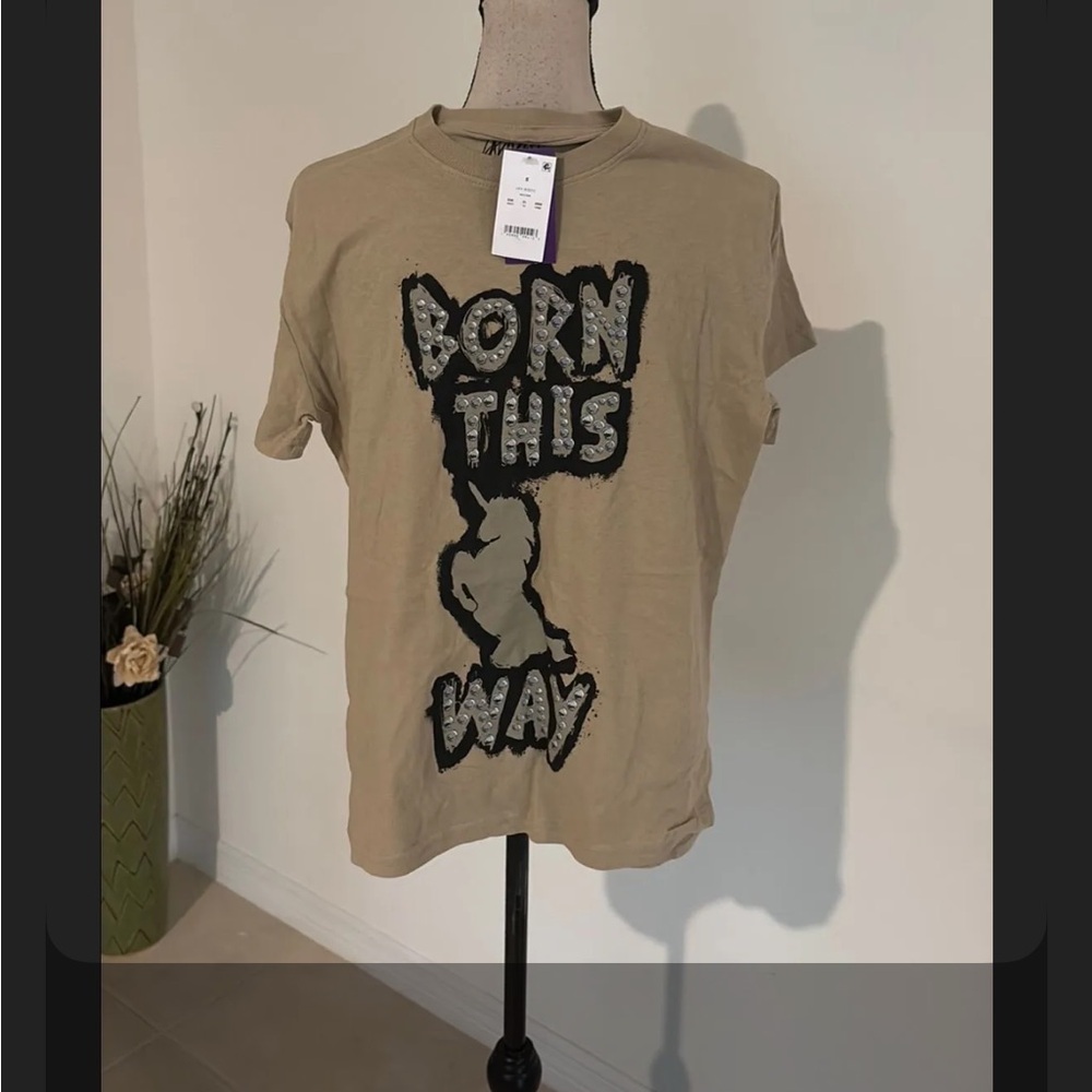 NWT XS lady Gaga t shirt born this way 539